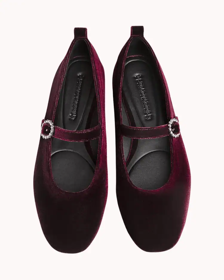 Burgundy+velvet+ballet+flats+on+a+plain+light+cream+background. balletcore