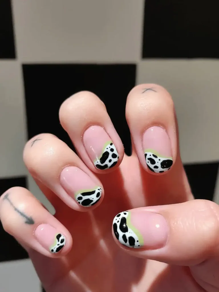 COW PRINT TIPS IN GREEN