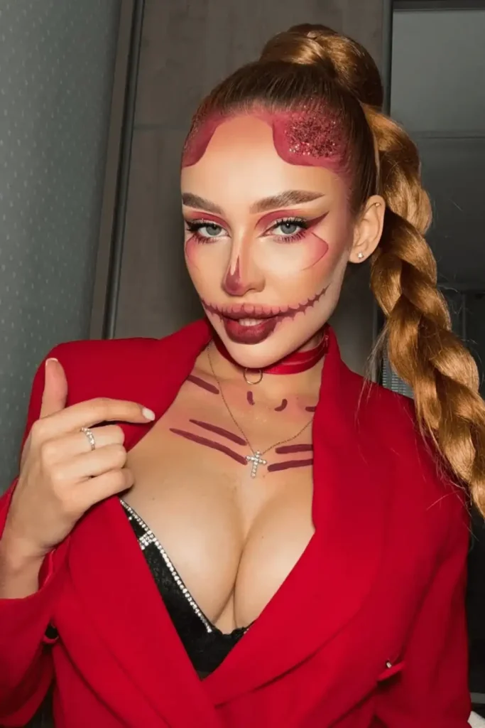 Glam Skeleton Siren