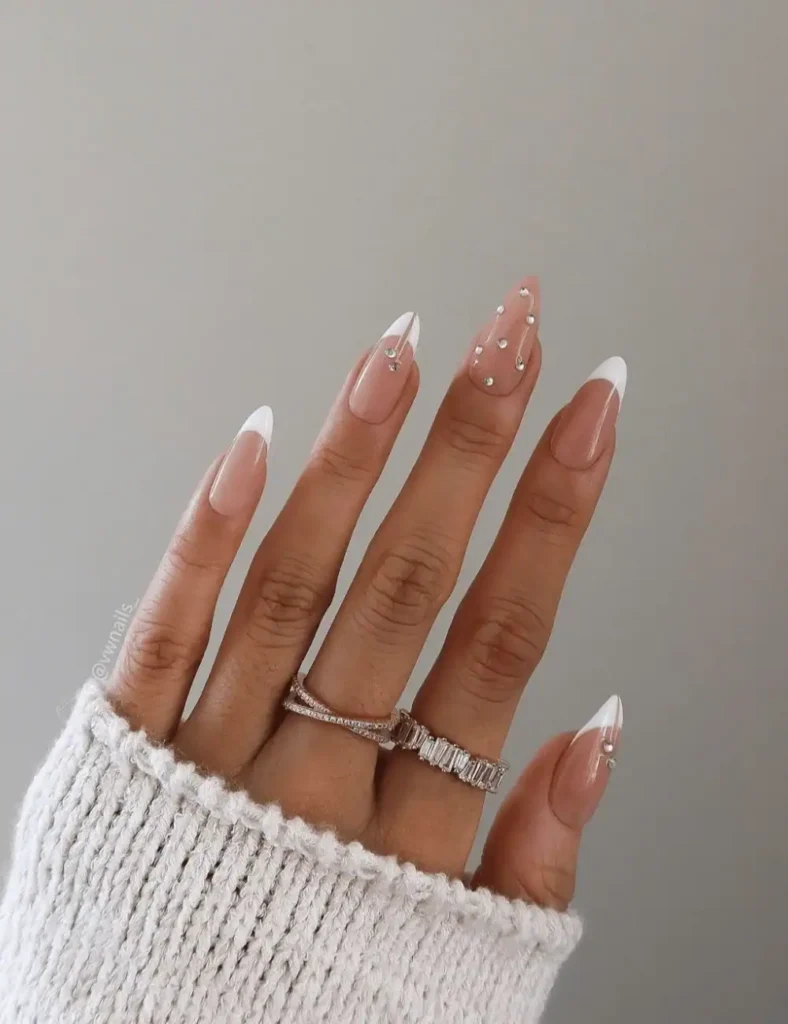 white christmas nails (5)
