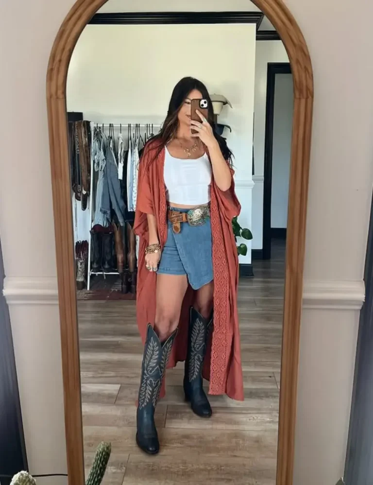 Desert-Layers-Done-Right.-cowboy-outfits-768x998