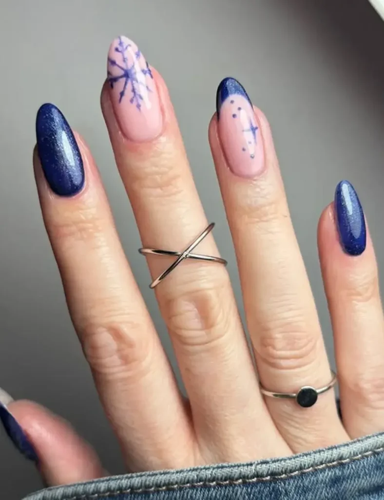 dark-blue-winter-nails-788x1024