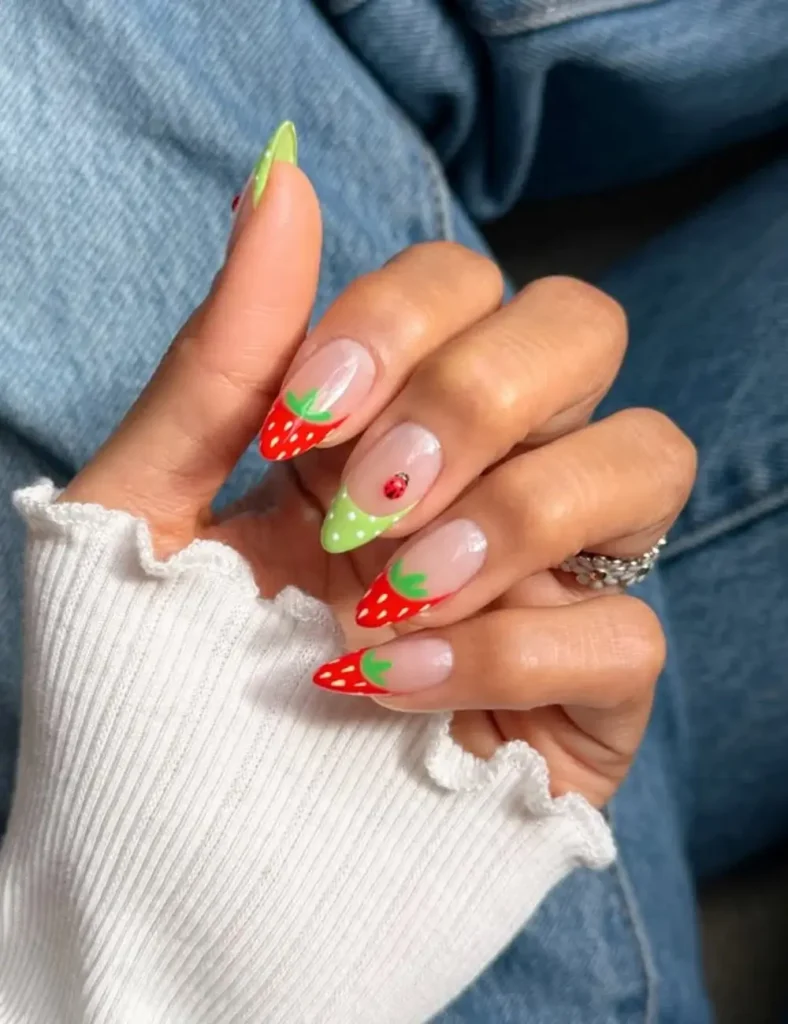 STRAWBERRY NAILS