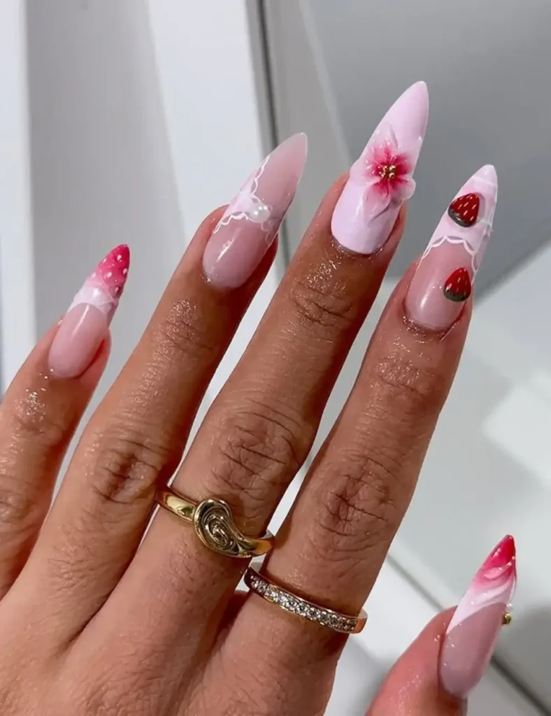STRAWBERRY NAILS