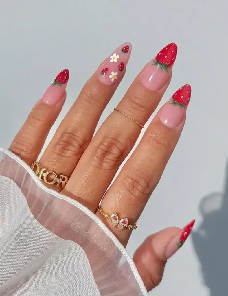 STRAWBERRY NAILS