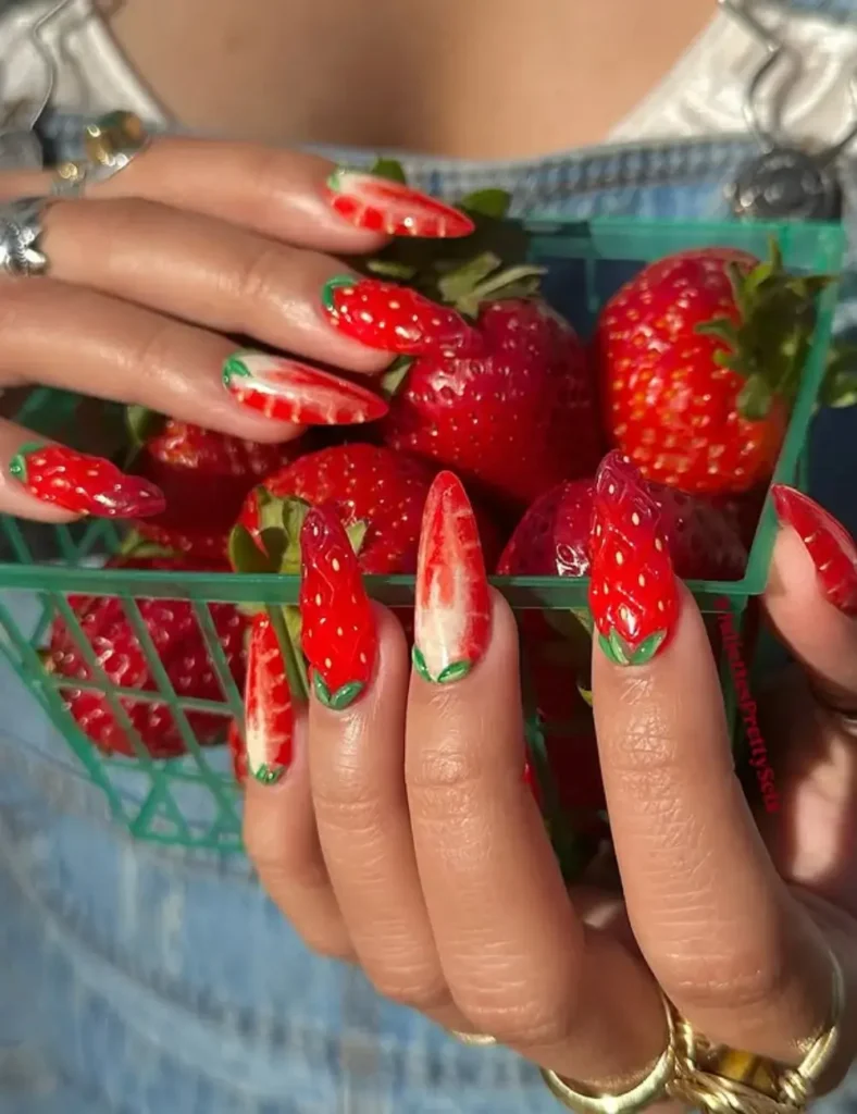 STRAWBERRY NAILS